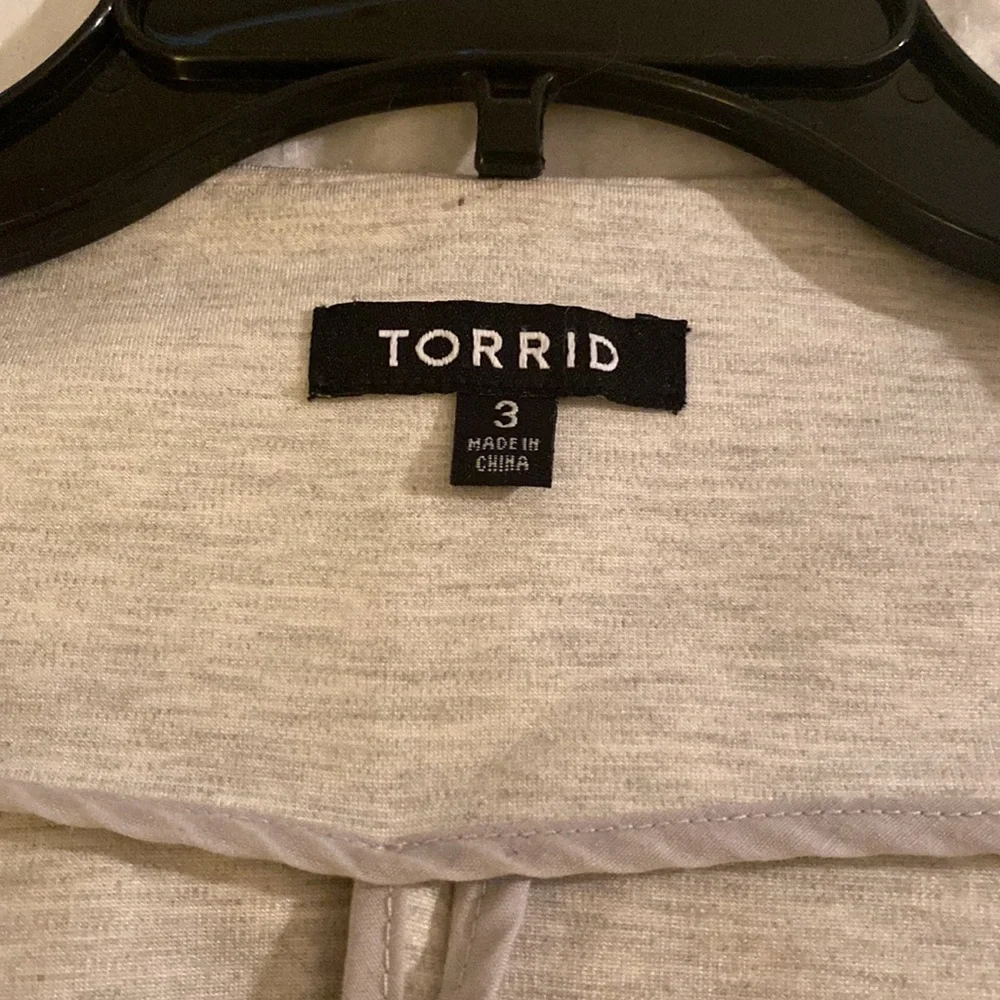 Torrid jacket - Picture 2 of 4